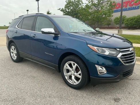 Used 2020 Chevrolet Equinox Premier AWD/4WD image 2