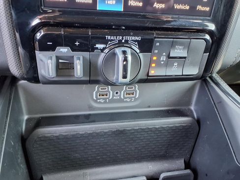 Used 2024 RAM 1500 Limited w/ Night Edition image 7