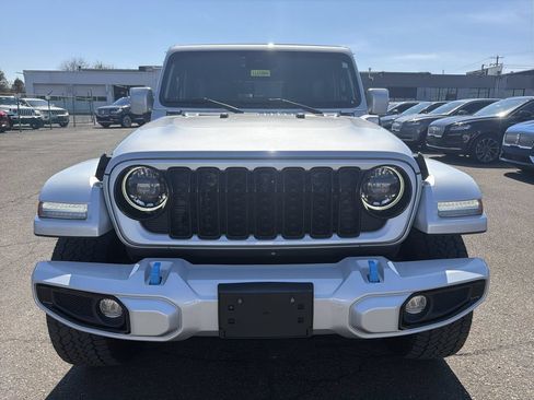 Used 2024 Jeep Wrangler High Altitude AWD/4WD image 8