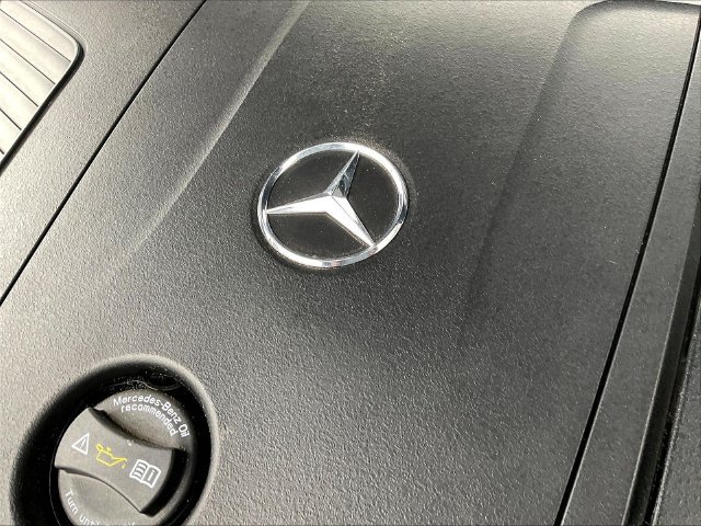 Certified 2023 Mercedes-Benz GLC 300 4MATIC image 33