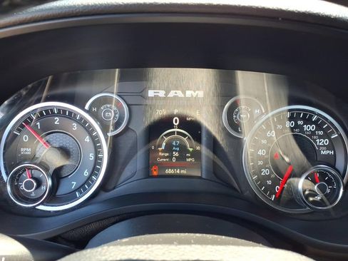 Used 2021 RAM 1500 Big Horn w/ Trailer Tow Group AWD/4WD image 5