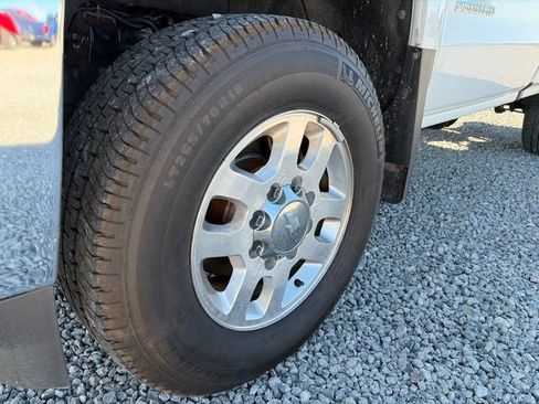 Used 2017 Chevrolet Silverado 2500 W/T w/ WT Fleet Convenience Package AWD/4WD image 4