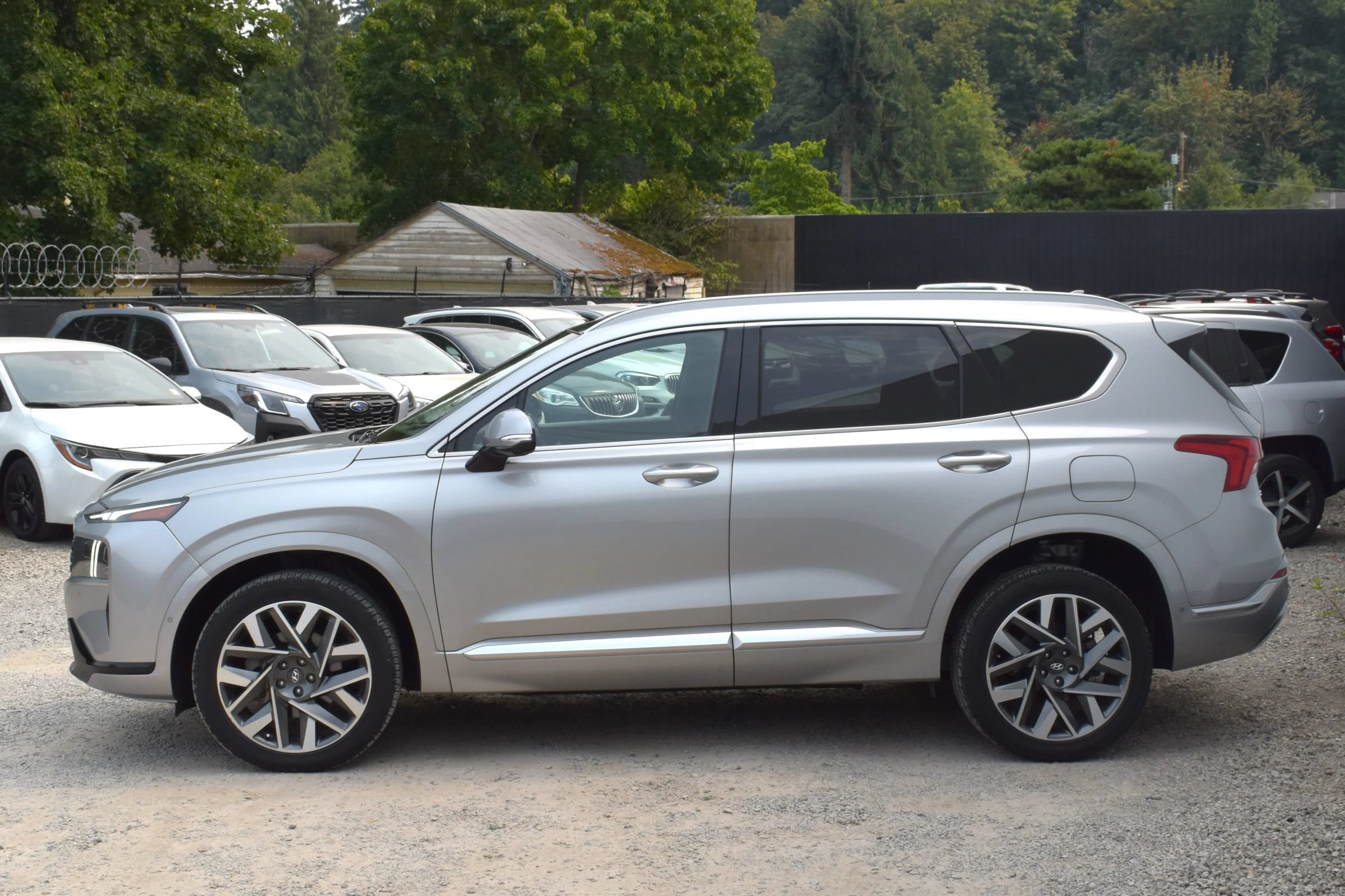 Used 2022 Hyundai Santa Fe Calligraphy w/ Cargo Package AWD/4WD image 4