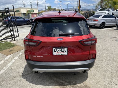 Used 2023 Ford Escape Active w/ Tech Pack #2 FWD image 7