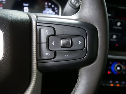Used 2024 GMC Sierra 3500 Denali w/ Denali Reserve Package AWD/4WD image 27