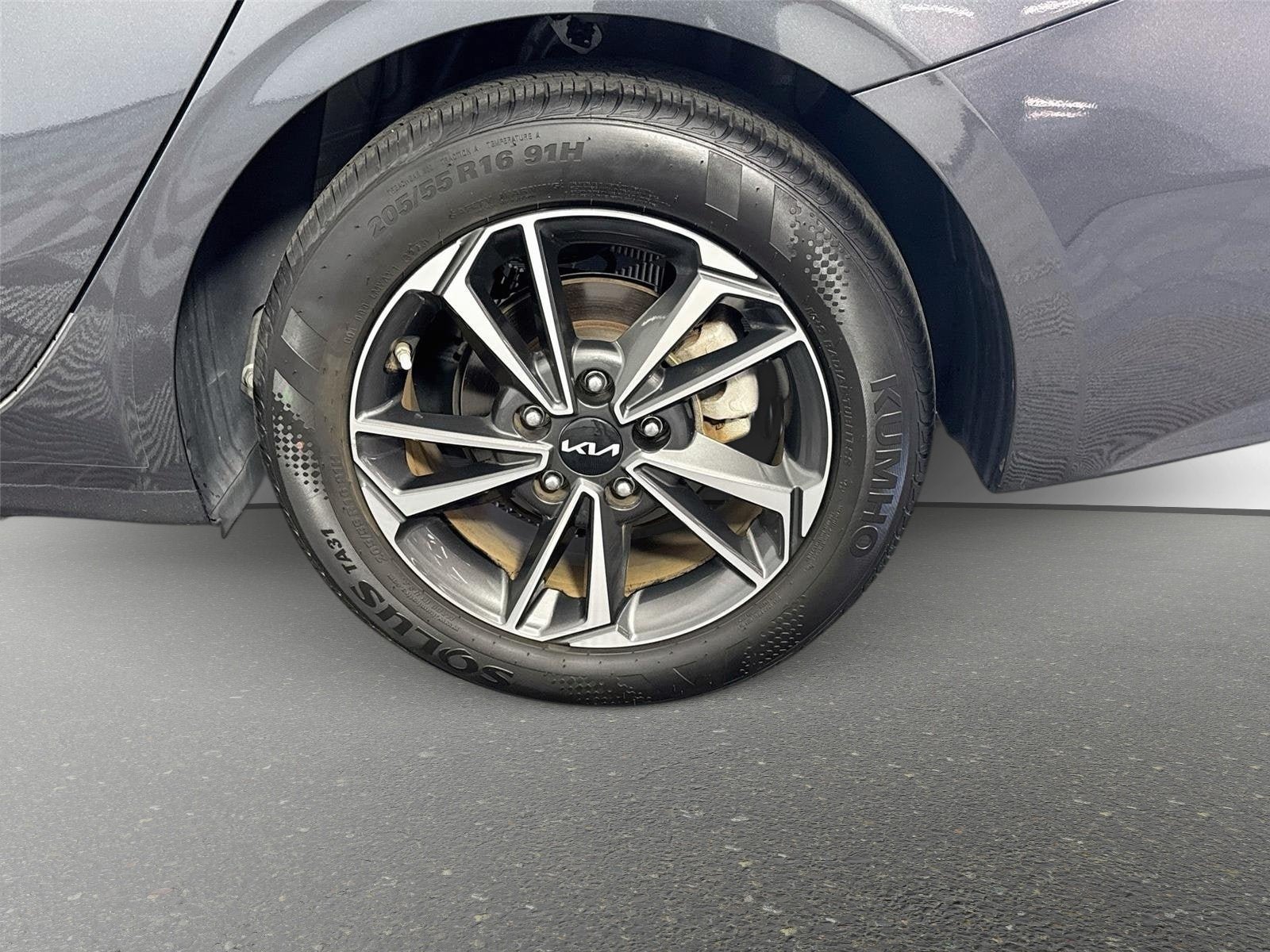 Certified 2023 Kia Forte LXS w/ LXS Technology Package FWD image 28