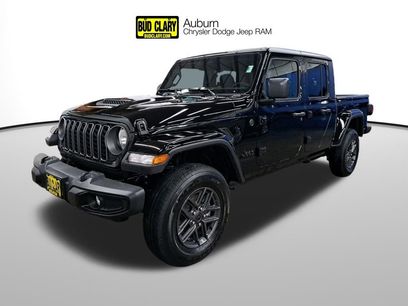 New 2026 Jeep Gladiator Sport
