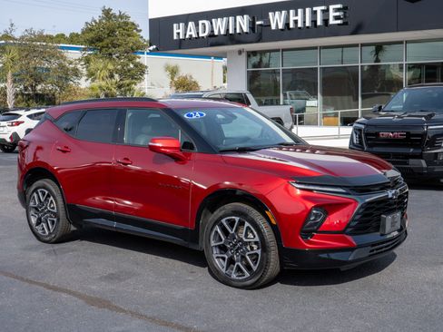 Certified 2024 Chevrolet Blazer RS w/ Driver Confidence II Package image 1