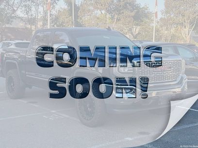 Used 2016 GMC Sierra 1500 SLT w/ SLT Premium Package
