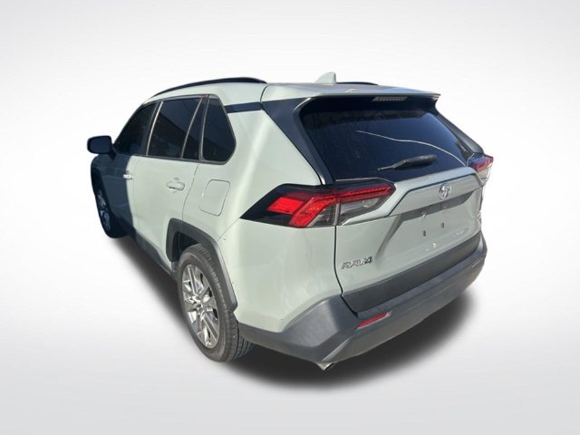 Used 2021 Toyota RAV4 XLE Premium AWD/4WD image 35