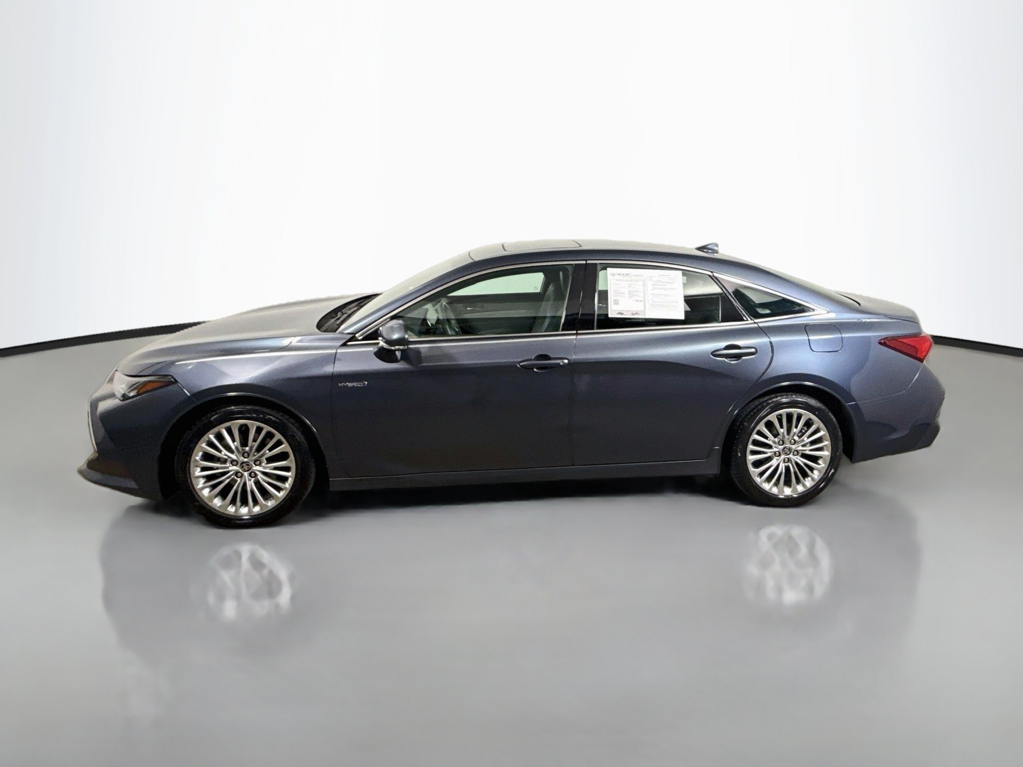 Certified 2021 Toyota Avalon Limited FWD image 4