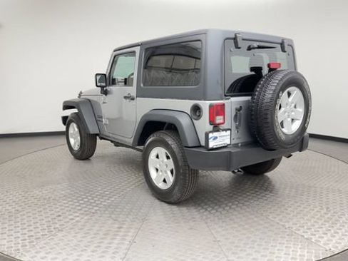 Used 2017 Jeep Wrangler Sport w/ Quick Order Package 24S AWD/4WD image 4