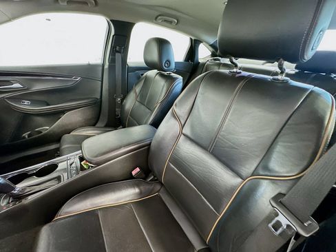 Used 2019 Chevrolet Impala Premier FWD image 22
