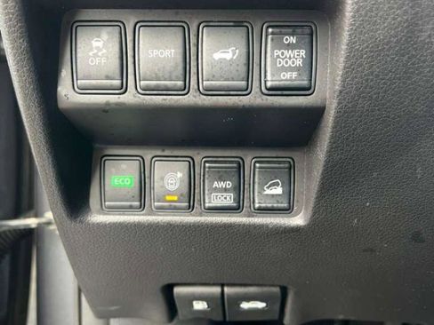 Used 2016 Nissan Rogue SL w/ SL Premium Package image 22