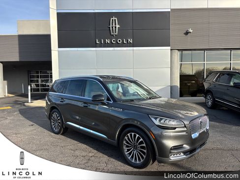 Used 2020 Lincoln Aviator Reserve image 1