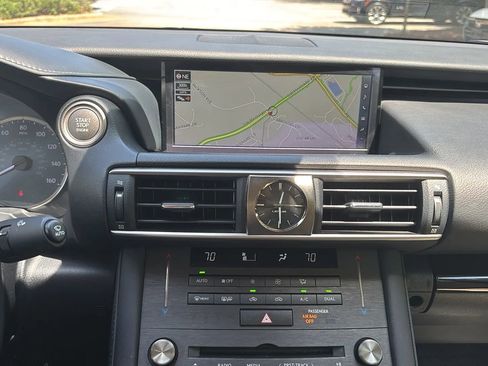 Used 2019 Lexus IS 300 AWD w/ Navigation Package image 10