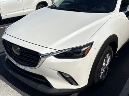Used 2020 MAZDA CX-3 Sport FWD image 2