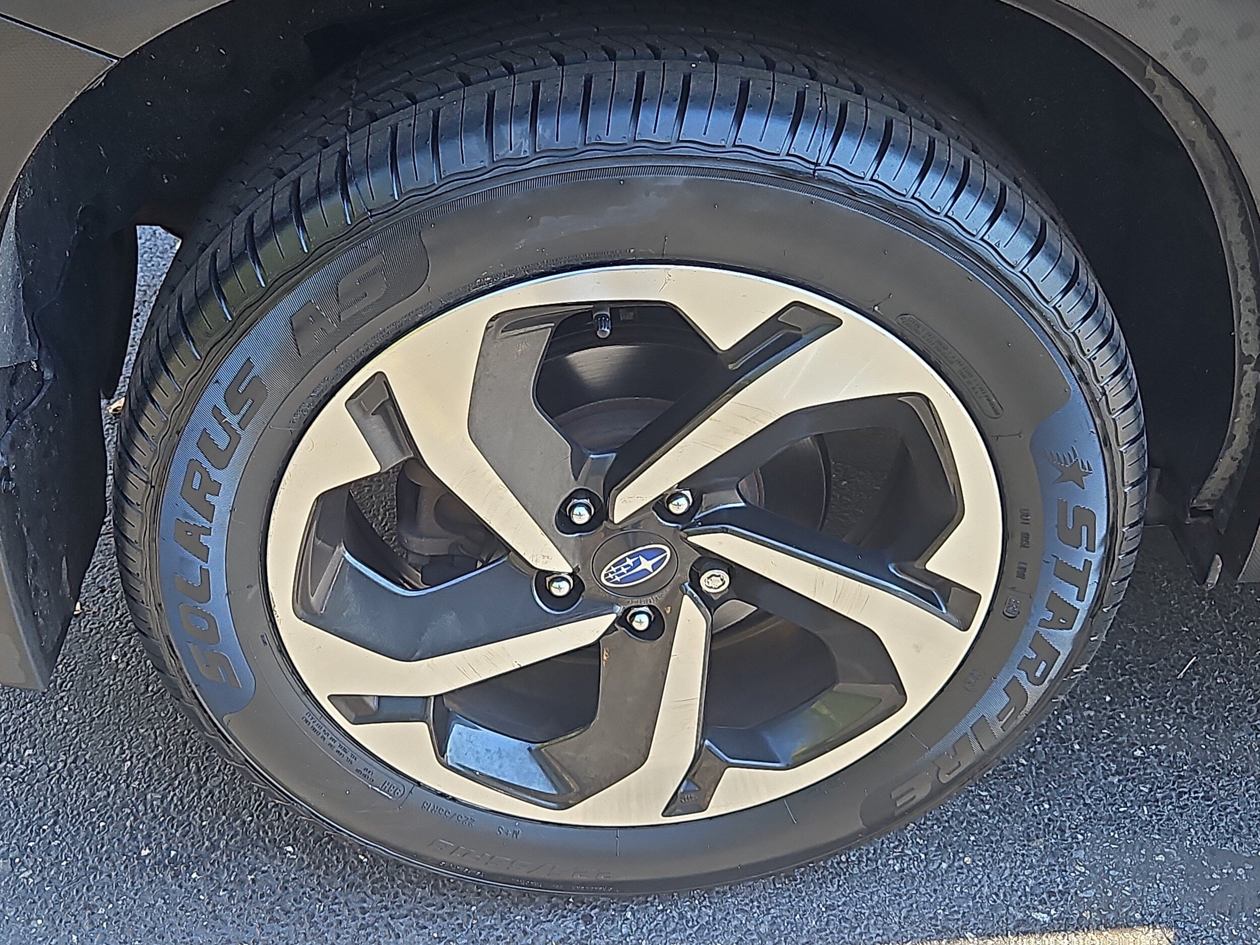 Certified 2024 Subaru Forester Touring AWD/4WD image 32
