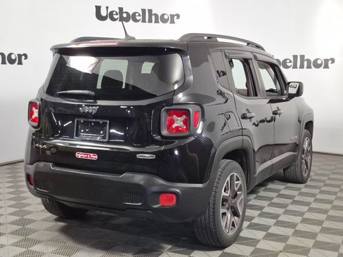 Used 2015 Jeep Renegade Latitude w/ Popular Equipment Group AWD/4WD image 7
