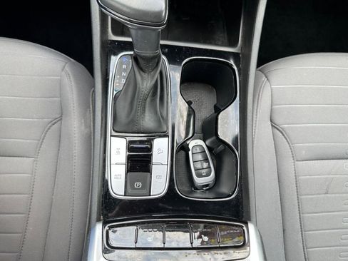 Used 2023 Hyundai Santa Cruz SEL Premium image 13