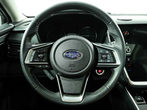 Used 2021 Subaru Outback Premium w/ Popular Package #1 AWD/4WD image 9