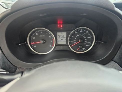 Used 2014 Subaru Crosstrek 2.0i Premium w/ Moonroof Package image 13