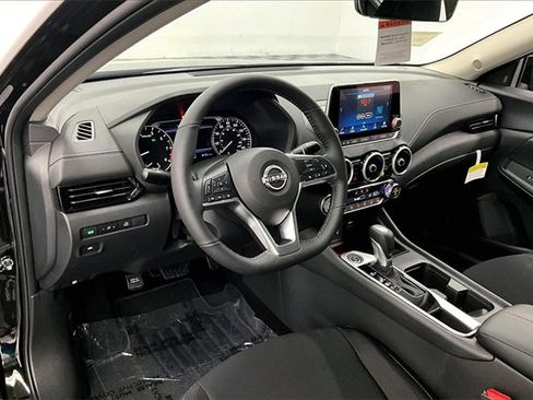 New 2025 Nissan Sentra SV w/ All-Weather Package image 6