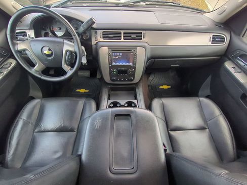 Used 2013 Chevrolet Silverado 1500 LTZ AWD/4WD image 15