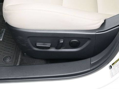 Certified 2024 MAZDA CX-30 AWD 2.5 S w/ Preferred Package image 19