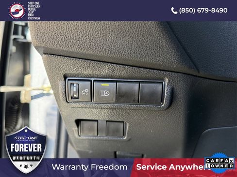 Used 2023 Toyota Corolla Cross LE image 19