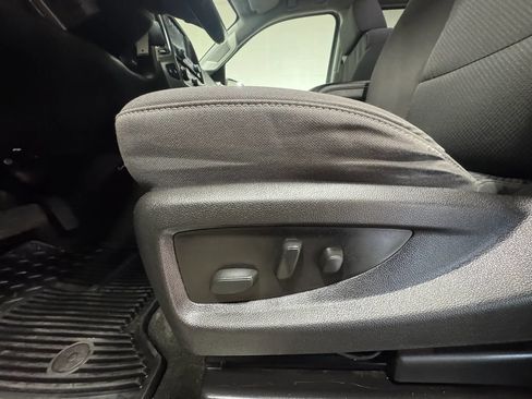 Used 2018 Chevrolet Silverado 1500 LT w/ All Star Edition AWD/4WD image 16
