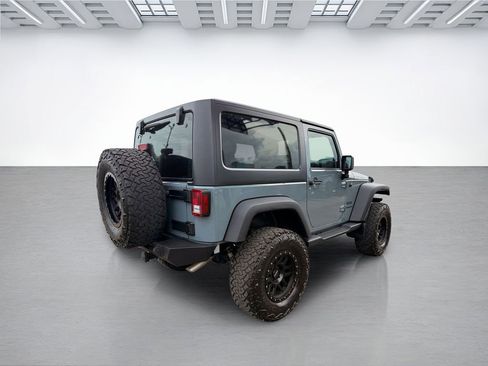 Used 2014 Jeep Wrangler Sport w/ Connectivity Group AWD/4WD image 7