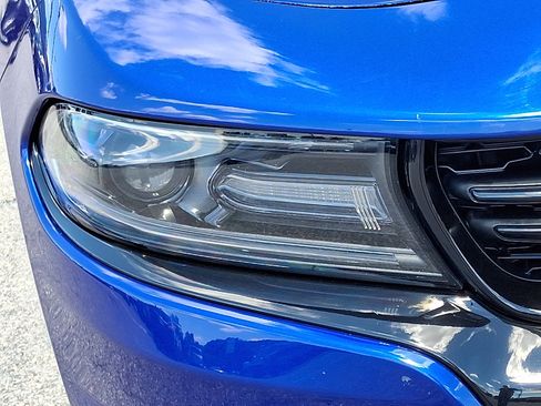 Used 2021 Dodge Charger SXT w/ Driver Convenience Group AWD/4WD image 9