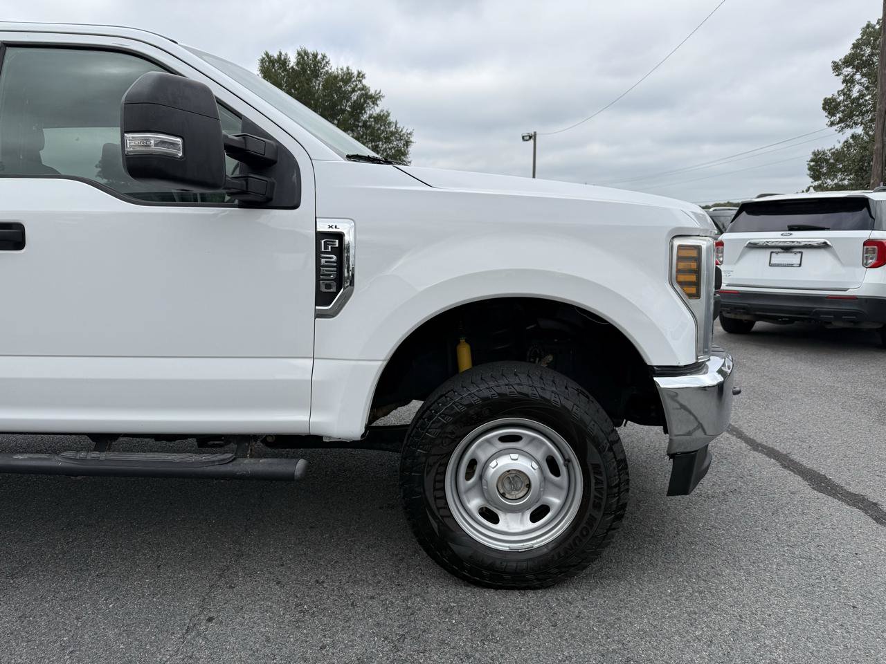 Used 2019 Ford F250 XL w/ Power Equipment Group AWD/4WD image 40