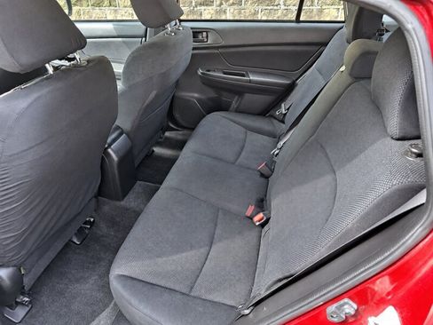 Used 2014 Subaru Impreza 2.0i AWD/4WD image 9