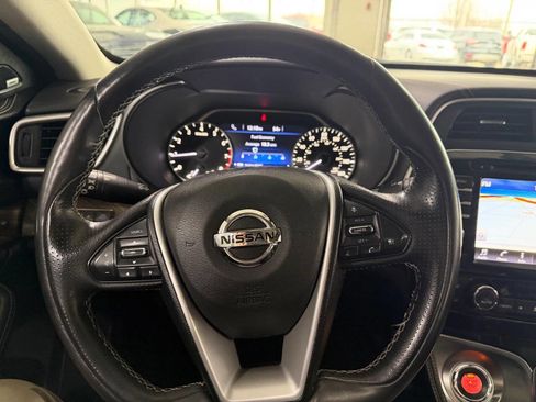 Used 2017 Nissan Maxima Platinum image 38