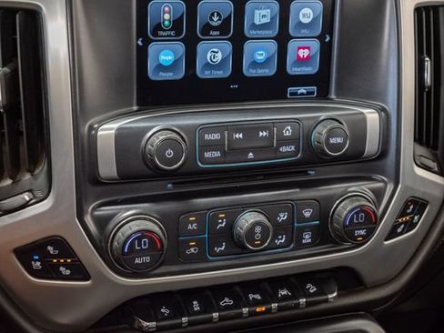 Used 2018 GMC Sierra 1500 SLT w/ SLT Premium Package AWD/4WD image 23