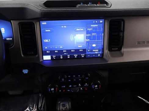 Certified 2025 Ford Bronco Outer Banks AWD/4WD image 39