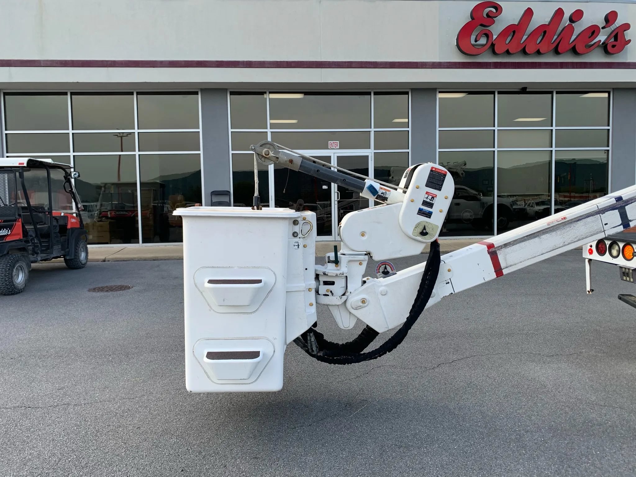 Used 2019 Ford F550 4x4 Regular Cab Super Duty image 41