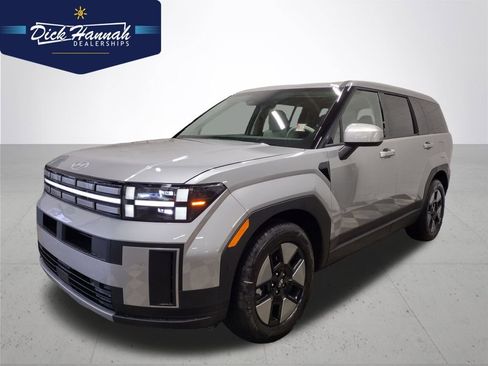 New 2026 Hyundai Santa Fe SE image 1