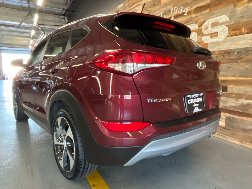 Used 2017 Hyundai Tucson Sport w/ Cargo Package AWD/4WD image 16