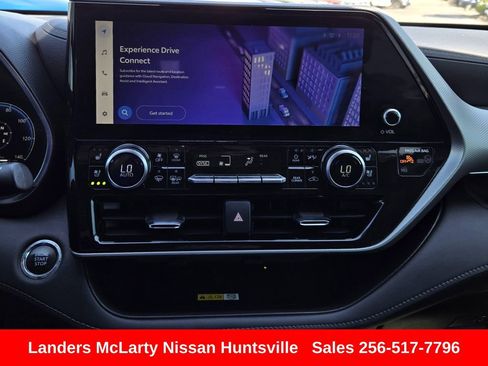 Used 2023 Toyota Highlander Platinum image 20