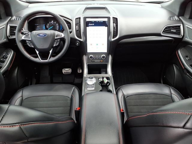 Used 2024 Ford Edge ST-Line AWD/4WD image 11