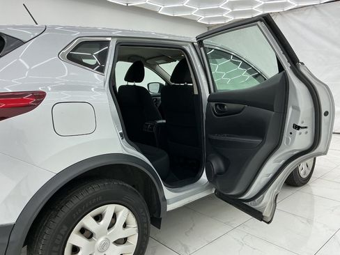 Used 2019 Nissan Rogue Sport S AWD/4WD image 23