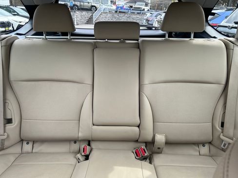 Used 2019 Subaru Outback 2.5i Limited image 31