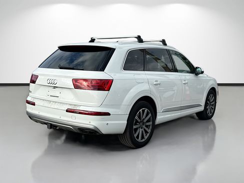 Used 2019 Audi Q7 3.0T Premium Plus AWD/4WD image 3
