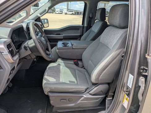 Used 2023 Ford F150 XLT RWD image 9