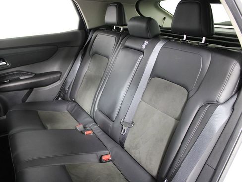 Used 2023 Nissan Ariya FWD image 29