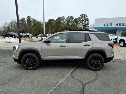 New 2026 GMC Terrain Elevation w/ Black Edition image 2