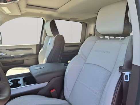 New 2026 RAM 2500 Laramie w/ Towing Technology Group image 29